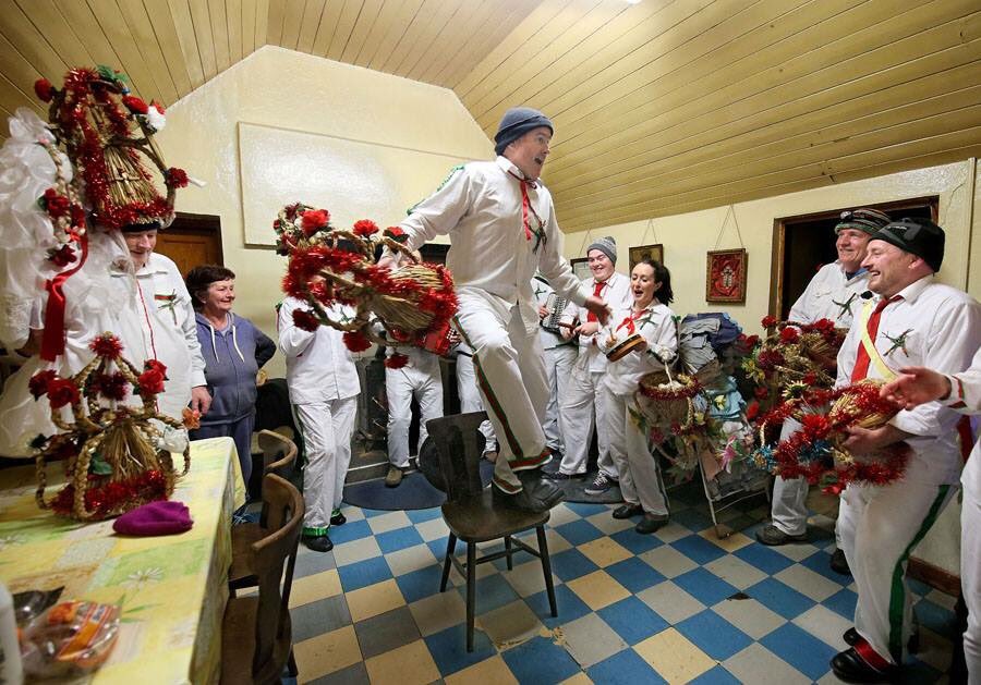 The Kilgobnet Biddies in full swing great tradition in mid #kerry mighty #craic