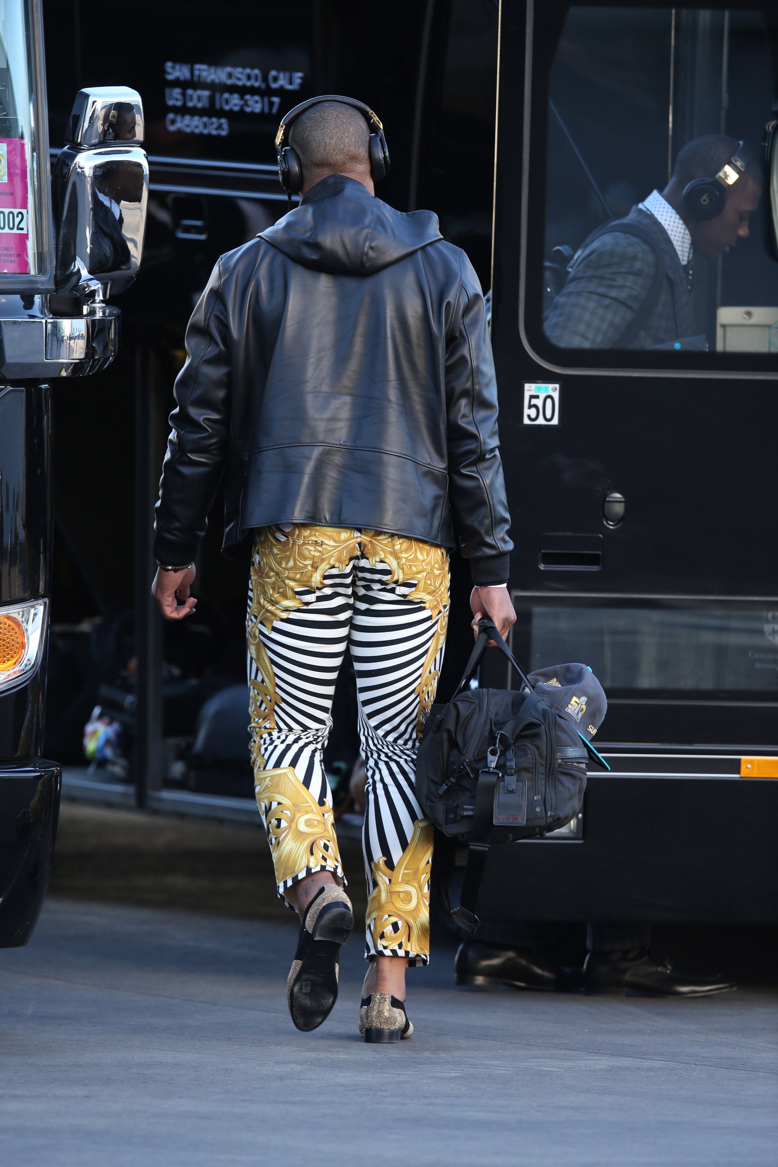 Kiss985Buffalo on Twitter: "Cam Newton with his Versace Yellow Barocco  Zebraprint pants. https://t.co/24OIpkdcWi" / Twitter