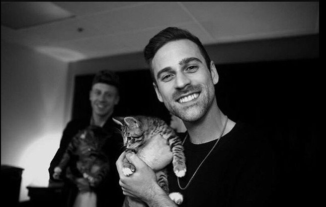ryanlewisisbae's tweet photo. Ryan told me he loved me too on Friday night and I'm still sobbing https://t.co/NXKzV7cxkg