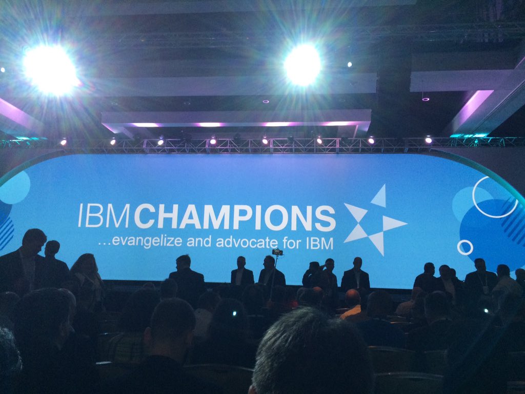 fjaramillo_a's tweet photo. IBM Connect 2016 en Orlando Florida. Se da inicio. Gran expectativa. 👏 https://t.co/DTVfFuDD2i