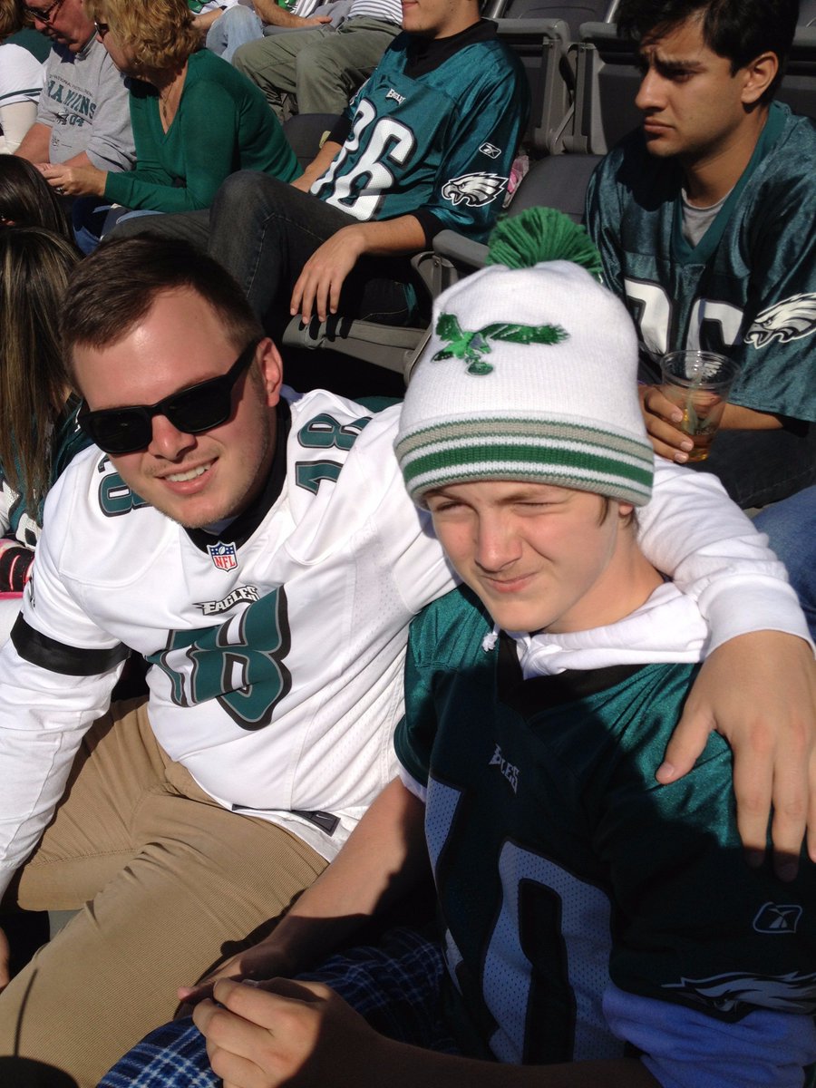 ihopeudancealot's tweet image. @ToiletTreeProd #TTPBoxPool