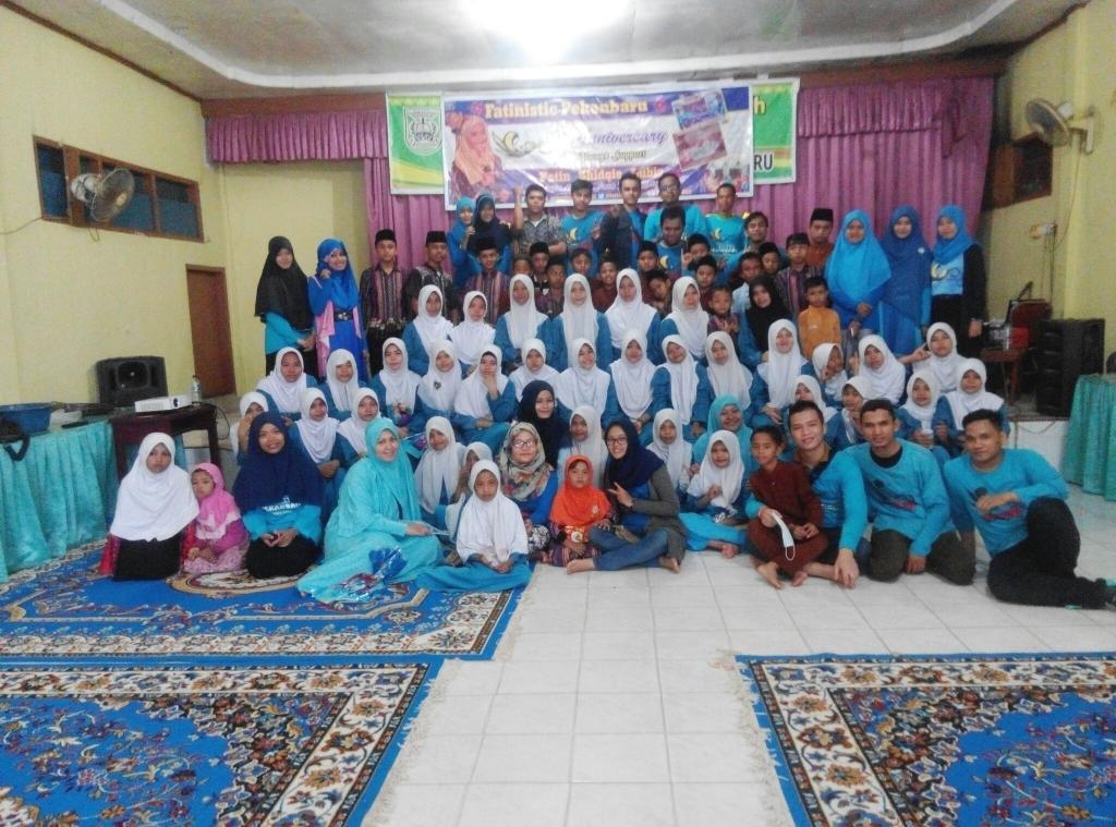 Gath Fatinistic Pekanbaru Minggu 14 Feb 2016 Jam 10.00 pagi di Kawasan Mesjid Agung Annur cc <a href="/FatinSL/">Fatin Shidqia Lubis</a> <a href="/Fatinistic/">Fatinistic OFFICIAL</a>