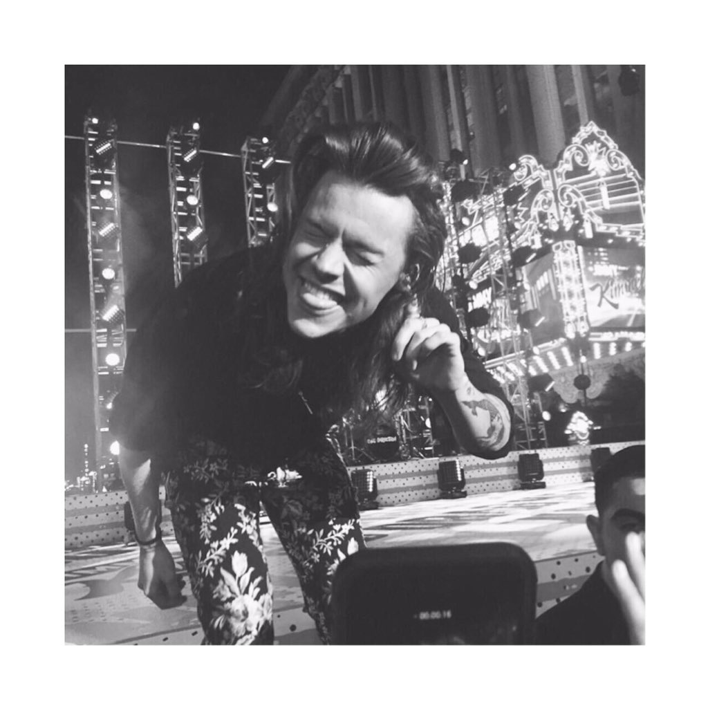 1D_marimo's tweet photo. Happy Birthday Harry 🙌🏻💓
かわいくて色気はんぱなくてみんなを支えてくれてるHarryが本当に大好きです💕

#HappyBirthdayHarry 

明日から3日連続試験😂
はりおパワーで合格してくる！！！ https://t.co/l6rX77T0Zt