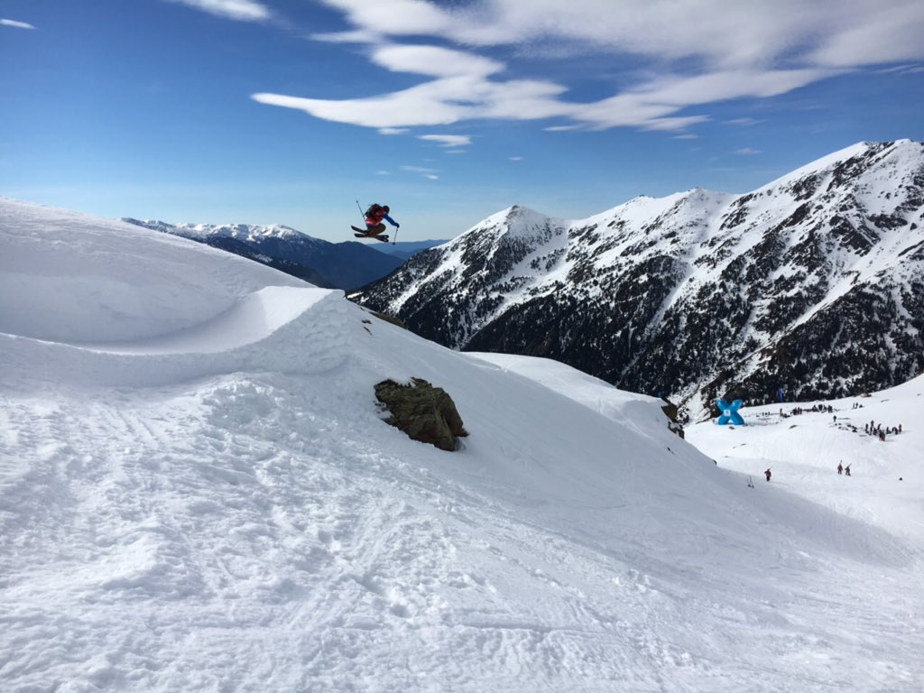 Kickers tested and approved! <a href="/grandvalira/">Grandvalira Andorra</a> #SC16 Waiting for the official start now!