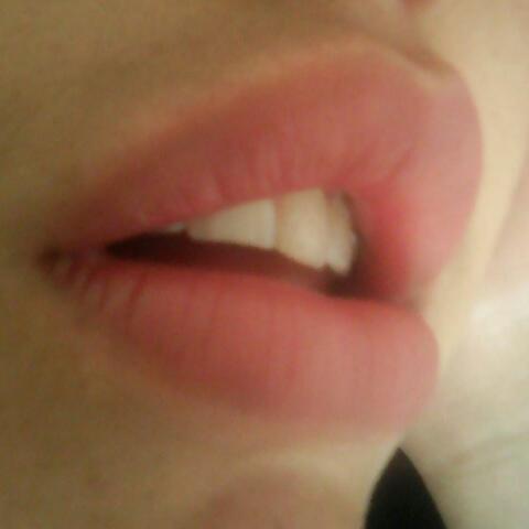 Hermosos los labios de mi Juana... https://t.co/DTYG8Ub8Vj<a href="/tag/mianiversariodetwitter"class="tags"><span>#mianiversariodetwitter</span></a>
