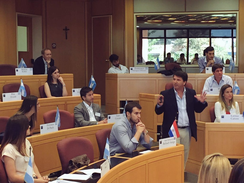 IAE Business School tweet media