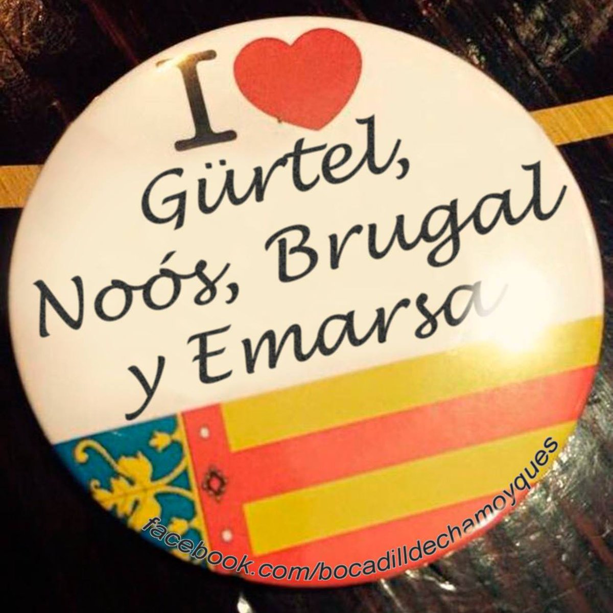 Humor Español tweet media