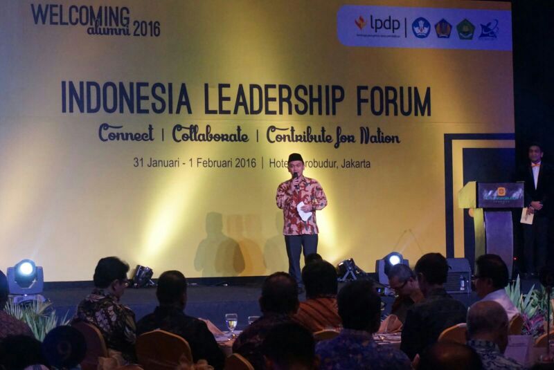 lpdpwelcoming's tweet photo. Doa bersama sebelum bersantap #GD2016 #WA2016 https://t.co/bpsqbQnoaD