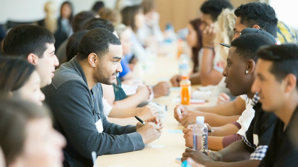 villagecapital's tweet photo. Inside Silicon Valley's Struggle for #Diversity https://t.co/RxmDECH4k3 "Can you 'disrupt' diversity?" #VC https://t.co/sS7hjA7o36