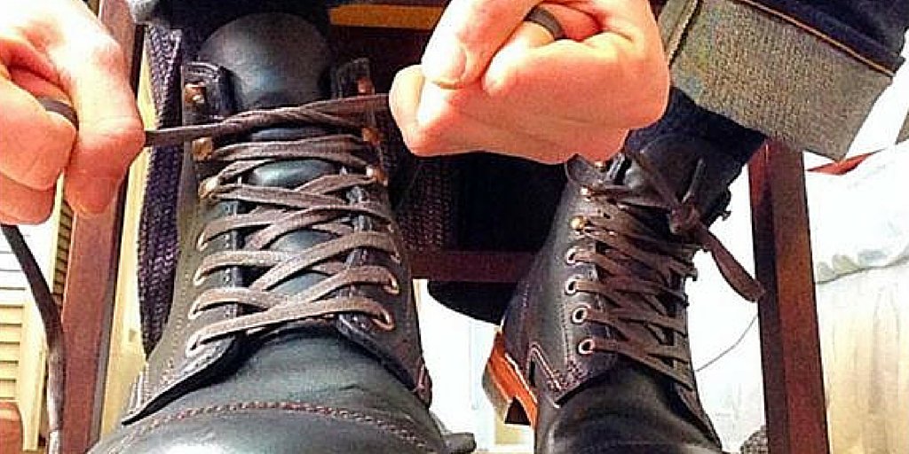 Lace up and stomp all over your Monday. Let’s go! 
c/o dappermarks22