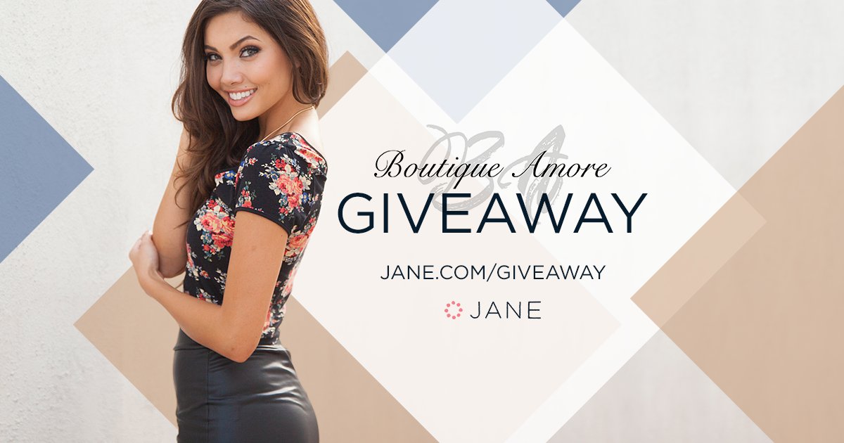 Let's kick off the new month with a #giveaway from Boutique Amore! Enter now: {vryjn.it/boutiqueamore-…}