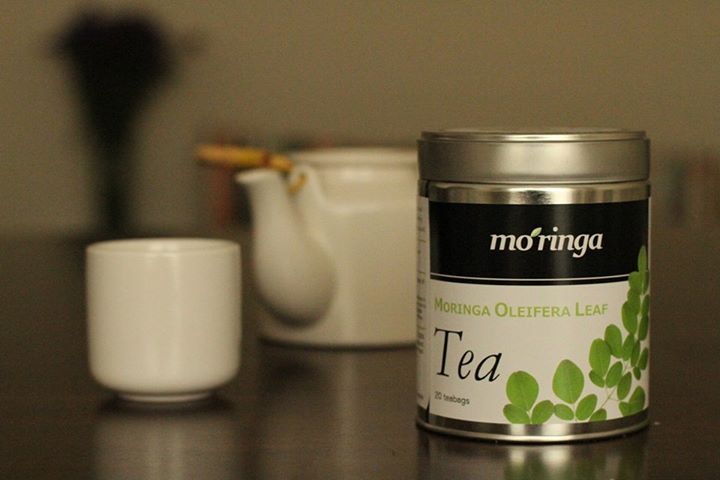 Natural, flavourful and with amazing health benefits: #MoringaTea! africrops.com/shop/tea/morin…