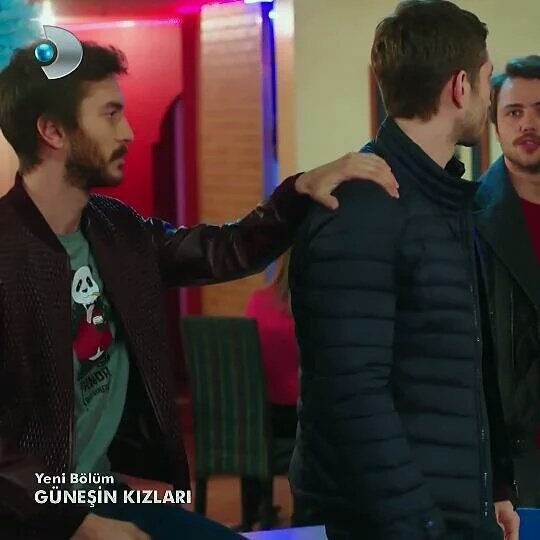 bohemsavas's tweet photo. "Gitme dur ne olursun... Gitme kal yalan söyledim..." #SensizOlmaz https://t.co/FJiZnJBJTk