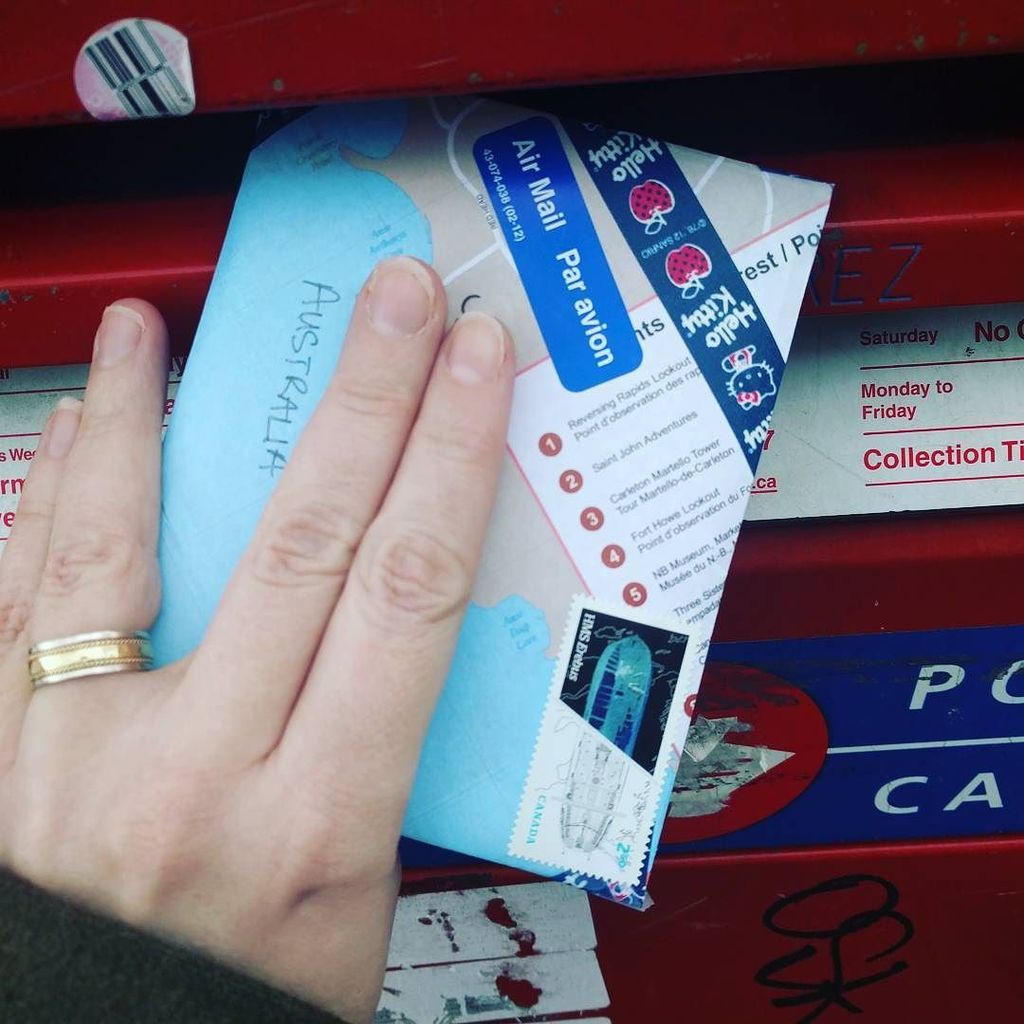 ztifhael's tweet photo. First #lettermo letter off to Australia! #writemoreletters #snailmail #iwriteyoufromafarcountry #stamps #post #penp… https://t.co/UHWCljqO4a