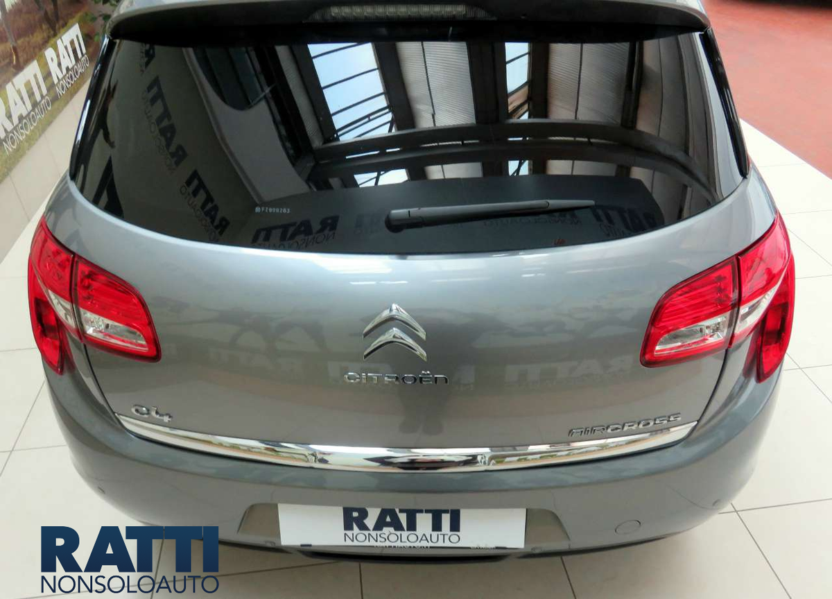 rattix_it's tweet photo. #C4Aircross è tornata da #RattiAuto, 4x4 con Grip Control: scalerete anche i muri! CLICK QUI https://t.co/vWJ2Vvw60B https://t.co/YEMr7iF1JM