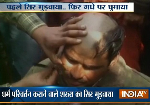 CBK2K's tweet photo. UP: Man tonsured, paraded on donkey for converting Hindus to Christianity https://t.co/zS6uDKztiU @indiatvnews https://t.co/EmR8RSYeew