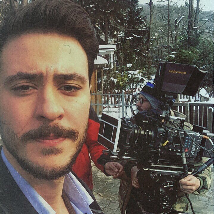 Saat 20:00 da <a href="/KanalD/">Kanal D</a> @GunesinKizlari görüşmek üzere #sensizolmaz 🖖🏽