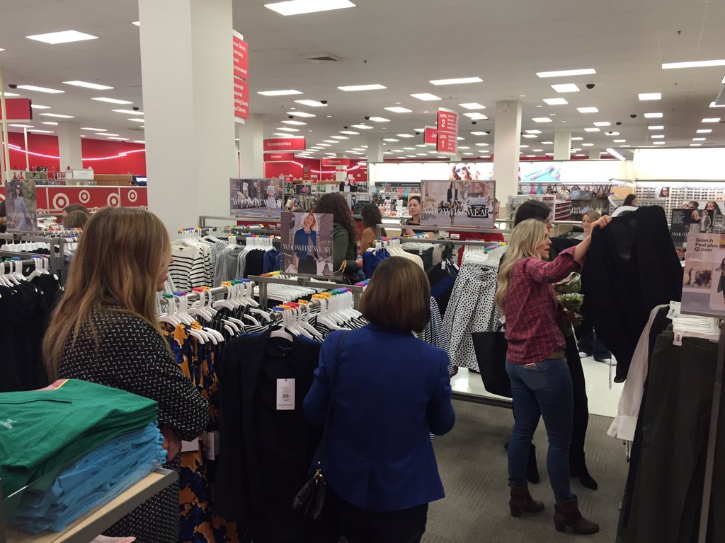 The new #WhoWhatWearxTarget collection is a popular one today! Go RTW Sales! #1375 <a href="/ShannonGehrmann/">Shannon Gehrmann</a> <a href="/Adam_Reiter/">Arbitrum Now</a>