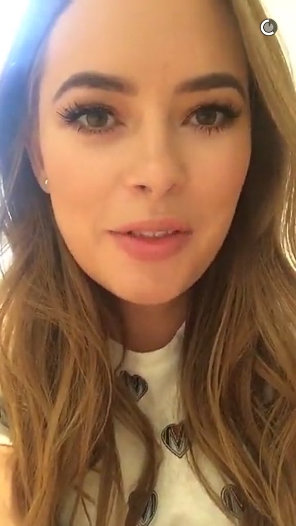 Tanya Bakes tweet media