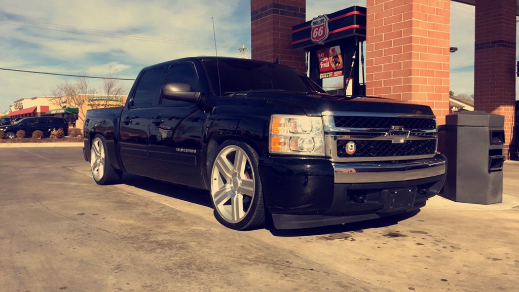 dropped silverado on 24s