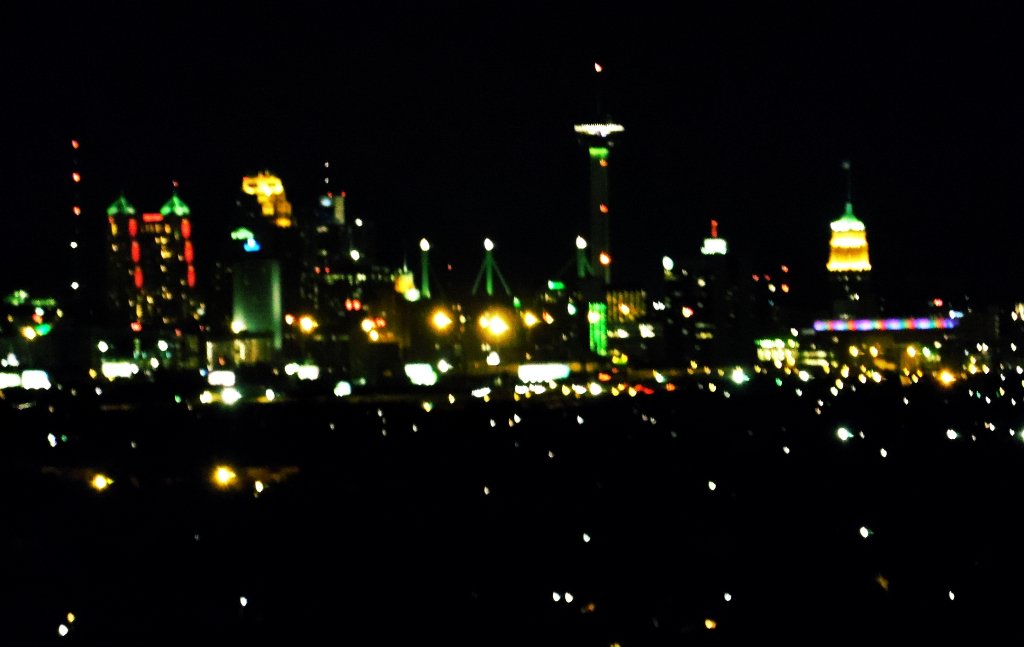 IllestAlien's tweet photo. #SanAntonioTx #SpurCity #NightLife #CitySlicker https://t.co/QTNDsAlzPO