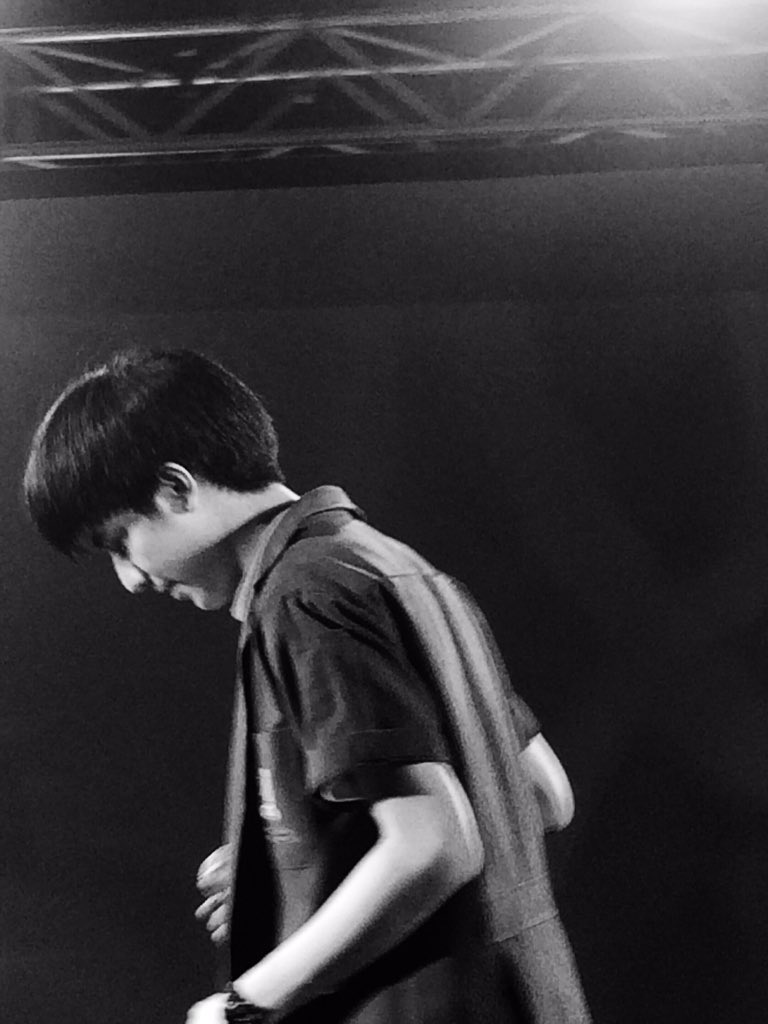 kimjanexq's tweet photo. My only one ma-a-a-an
The only one ma-a-a-an ♡
ชอบหนักมาก ตั้งแต่ปีที่แล้ว ปีนี้ก็ยังชอบอยู่555555 #yrcd https://t.co/cQah8rl9sv