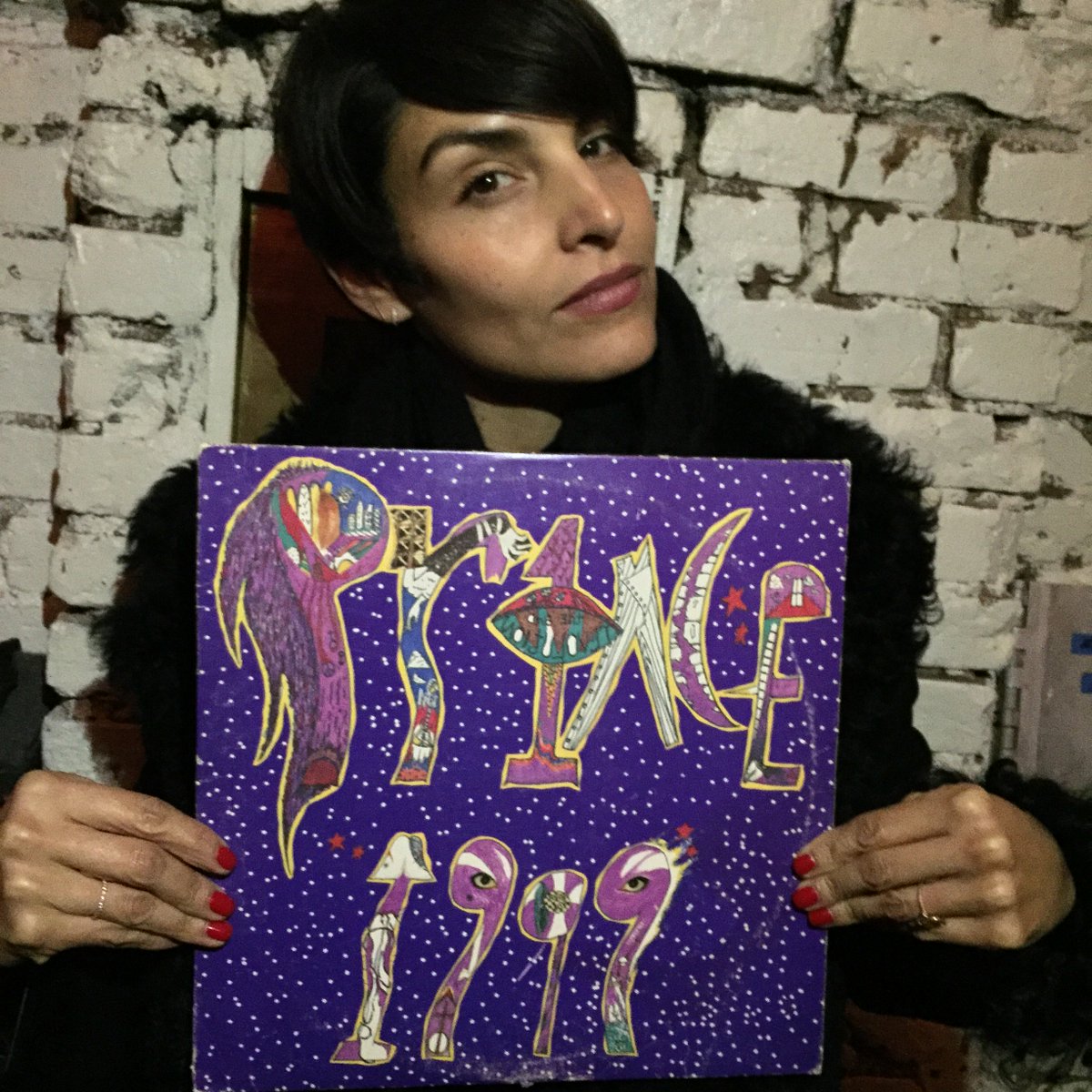 #Vinylandvino #VinylCellar  #Prince <a href="/paulaisms/">Paula Miranda</a> <a href="/142Sullivan/">142 Sullivan</a>