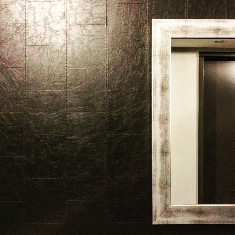 FeliciaZwebner's tweet photo. We are loving our latest leather wall covering installation! #FZDesign #interior #design #womenwhowork https://t.co/1OaNNTbJCM