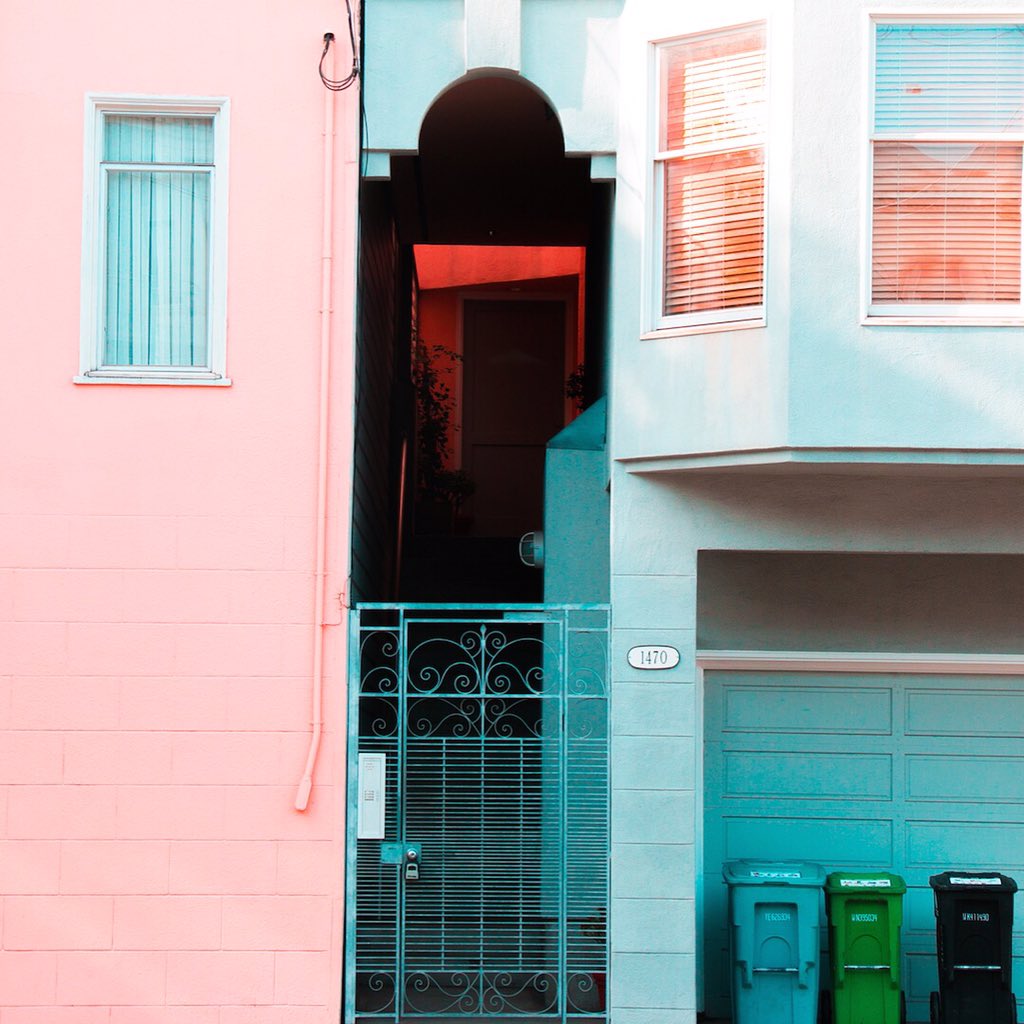 We are where art meets science. The premiere creative ad agency backed by data and engineering #SMM #StartUp