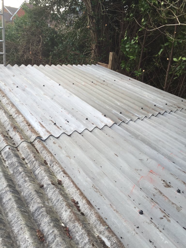 RoofSmartLtd's tweet photo. #garage #roof #replacement #profile6 #Hitchin #Hertfordshire @RoofSmartLtd https://t.co/l4grYAzqJM