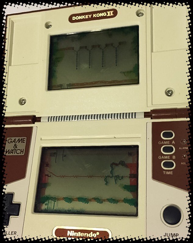 TommyHake's tweet photo. Went to check out this Donkey Kong II - Game &amp; Watch but it has no batteries :/
#retrogaming #nintendo #gamersunite https://t.co/704rXX9y5N