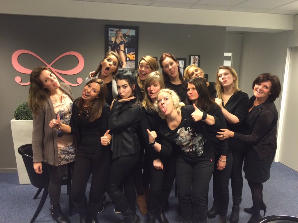 Crazy shero's! From good to Great! #agreatplacetowork #hkm @SuzanneMichalik <a href="/PaulVandevyvere/">Vandevyvere Paul</a> <a href="/JolandevdMeer/">Jolande van der Meer</a>