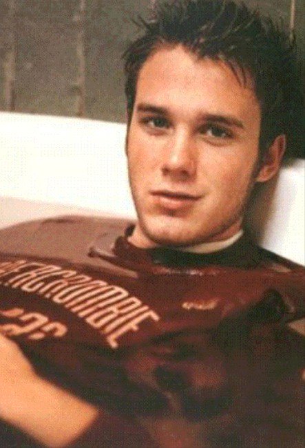 dg_emilly's tweet photo. I love ya booooy Eric Lively 😍😍😍The butterfly effect 2 😚 https://t.co/U8a7cG5Cwr