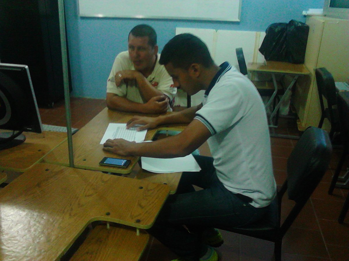 robertcbit's tweet photo. #YoApoyoElSoftwareLibreLos cbit ofrecen tutoria a bachilleres en sus proyectos comunitarios para su grado academico https://t.co/2FHcASAovd