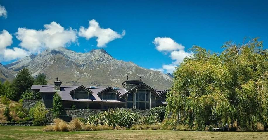 Blanket_Bay's tweet photo. #blanket_bay #glenorchy #enjoysummer https://t.co/wW7iO53Jsb