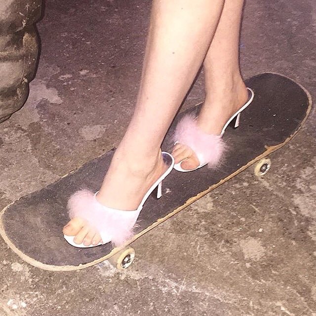 garyfromteenmom's tweet photo. yes the rumors are true i am a skater girl https://t.co/upAuvoX8Qq
