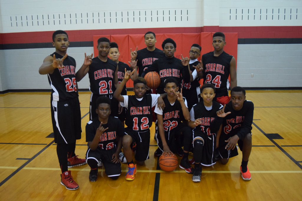CHLonghorns's tweet photo. Permenter vs Coleman 7th Grade Boys! #TTHL @Mr_Miller1911 @s_mayfield70 @coachBT_100 https://t.co/dMuDq0Vev1