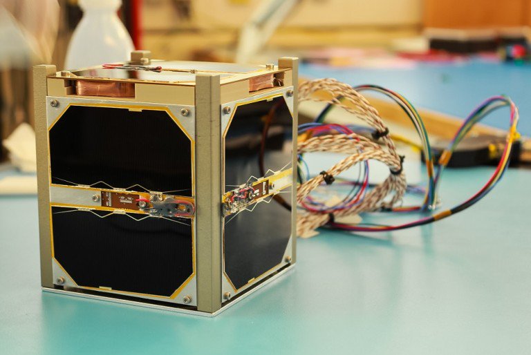 chrismatthieu's tweet photo. A package of 2 satellites carrying Amateur Radio payloads deployed into orbit from ISS - https://t.co/9KTLUjpi91 https://t.co/CK41JD5DDr