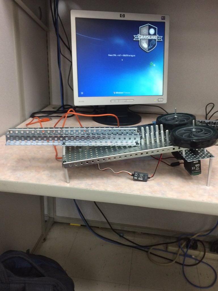 Plachinators's tweet photo. Project is coming along nicely!!💯👍🏼🙃✏️ #PLTW https://t.co/vhcgYqimGe