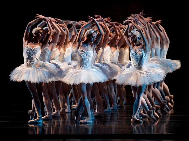 barre_kc's tweet photo. Tickets are flying for BARRE KC night to Swan Lake! Don't hesitate in reserving your spot! https://t.co/WXrehM3x0y https://t.co/PLUaBqVb7X