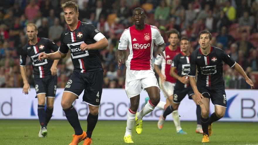 AFCAjax's tweet photo. Yaya Sanogo keert per direct terug naar Arsenal. De spits werd gehuurd van de Londense club. https://t.co/2m8u2m8BbY https://t.co/iQbmUnWuOW
