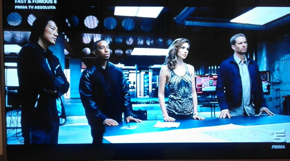 Fast and furious 6
Fast#Family#love ♥♥♥♥