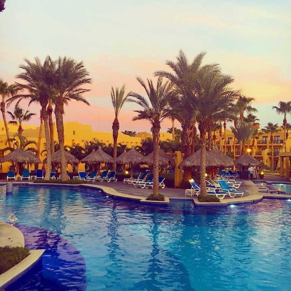 AACabobyBea's tweet photo. Every now and then treat yourself! Go away, have a little adventure and a whole lot of relaxation! #purecabo 📷: cba… https://t.co/sWcs5SjXDF