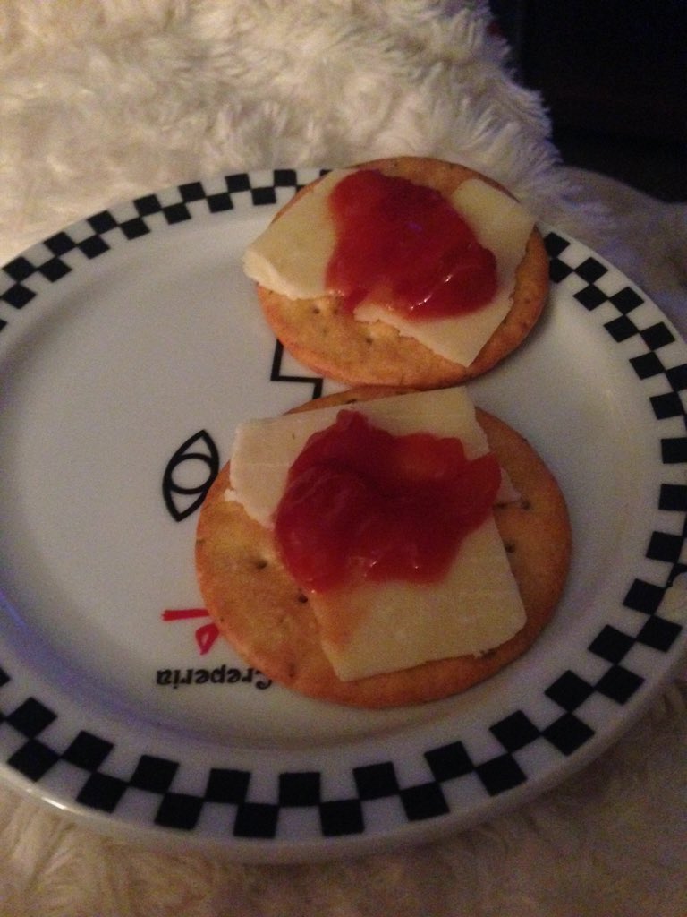 Amy Probert tweet media