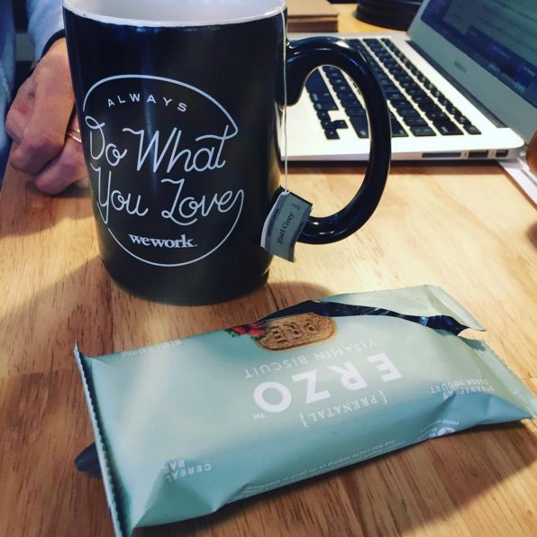 ErzoFoods's tweet photo. This is how @wework! #helloerzo #dowhatyoulove https://t.co/91X0F9lAIc