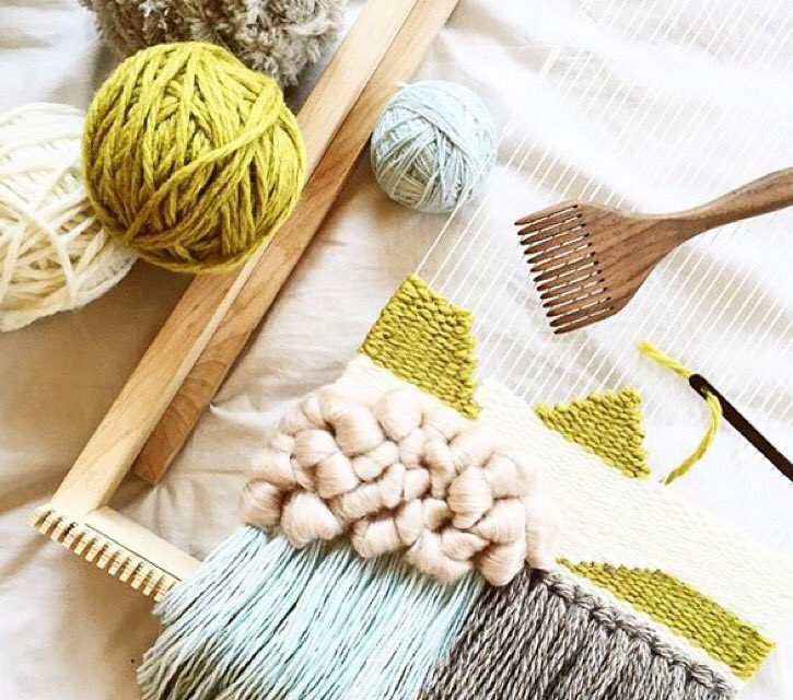Pinspirationde's tweet photo. Trefft @maryannemoodie & ihre #Weaving #Macrame #Webkunst im #pinterestpinnerinterview #diy
https://t.co/TH9GsAVm7t https://t.co/Fvs6QHnW00