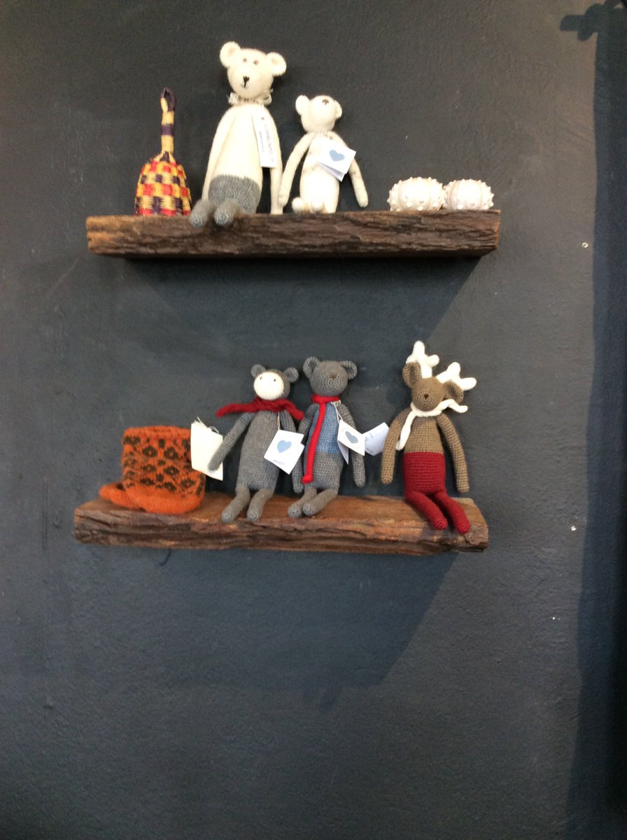 HouseofWoo's tweet photo. @woosouvenirshop @artsdistrictla @dtlaartdistrict @happeninginDTLA https://t.co/EKYXUz6PYR