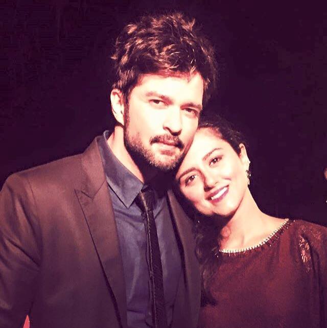 Embedded image permalink