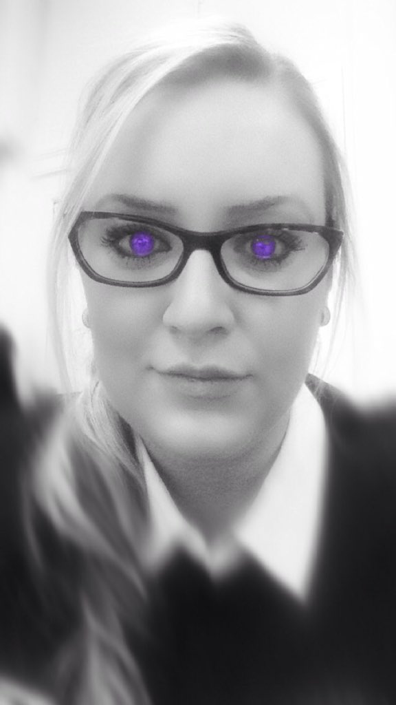 jlt_squeeze's tweet image. Totally loving snapchats efforts recently 👍🏿 #snapchat