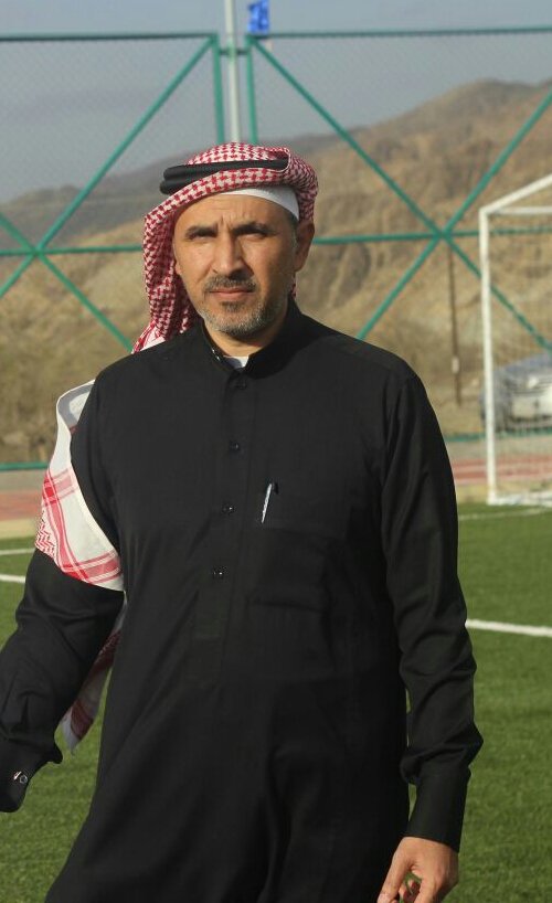 t_bedah's tweet photo. المشرف العام لدورة الشهيد عوض المهندس محمد يمر بوعكة صحية فألف سلامه أبا احمد https://t.co/TkBshX6Q2B